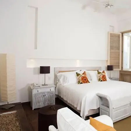 Casa Belle Boutique Hotel
